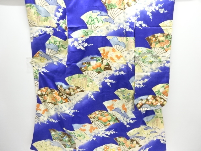 JAPANESE KIMONO / ANTIQUE FURISODE / SILK / EMBROIDERY / FLOWER